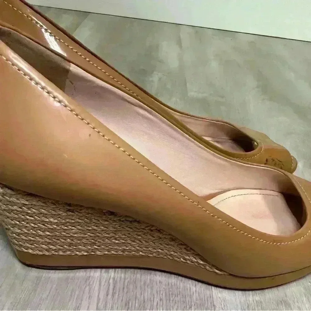 Prada Peep Toe Wedge Espadrille Heels Tan Patent Leather Size 37.5 us 7 - Picture 8 of 12